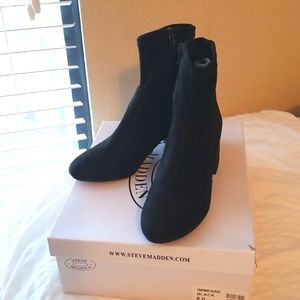 ALDO SUEDE ANKLE BOOT